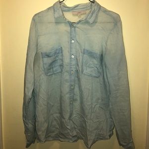 LOFT soft CHAMBRAY BUTTON-UP SHIRT